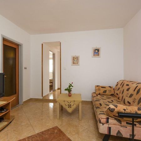 Apartament Karmen 1 Funtana Zewnętrze zdjęcie