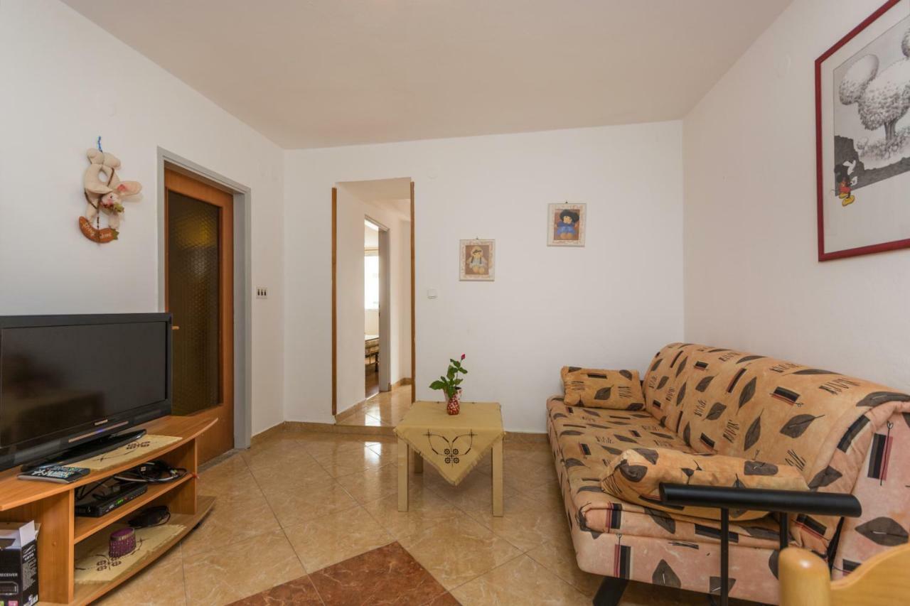 Apartament Karmen 1 Funtana Zewnętrze zdjęcie